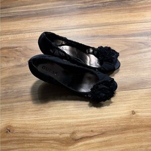 Guess Women's Black Floral Heels